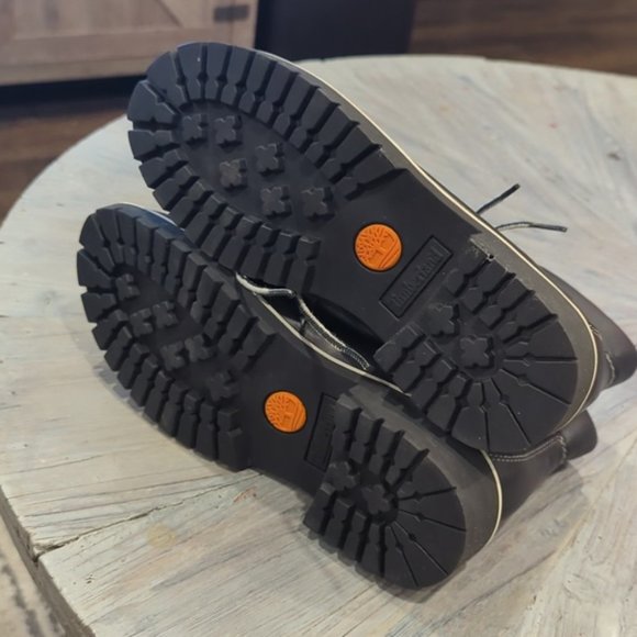 NWOT Timberland Black Leather Boots - Picture 7 of 9